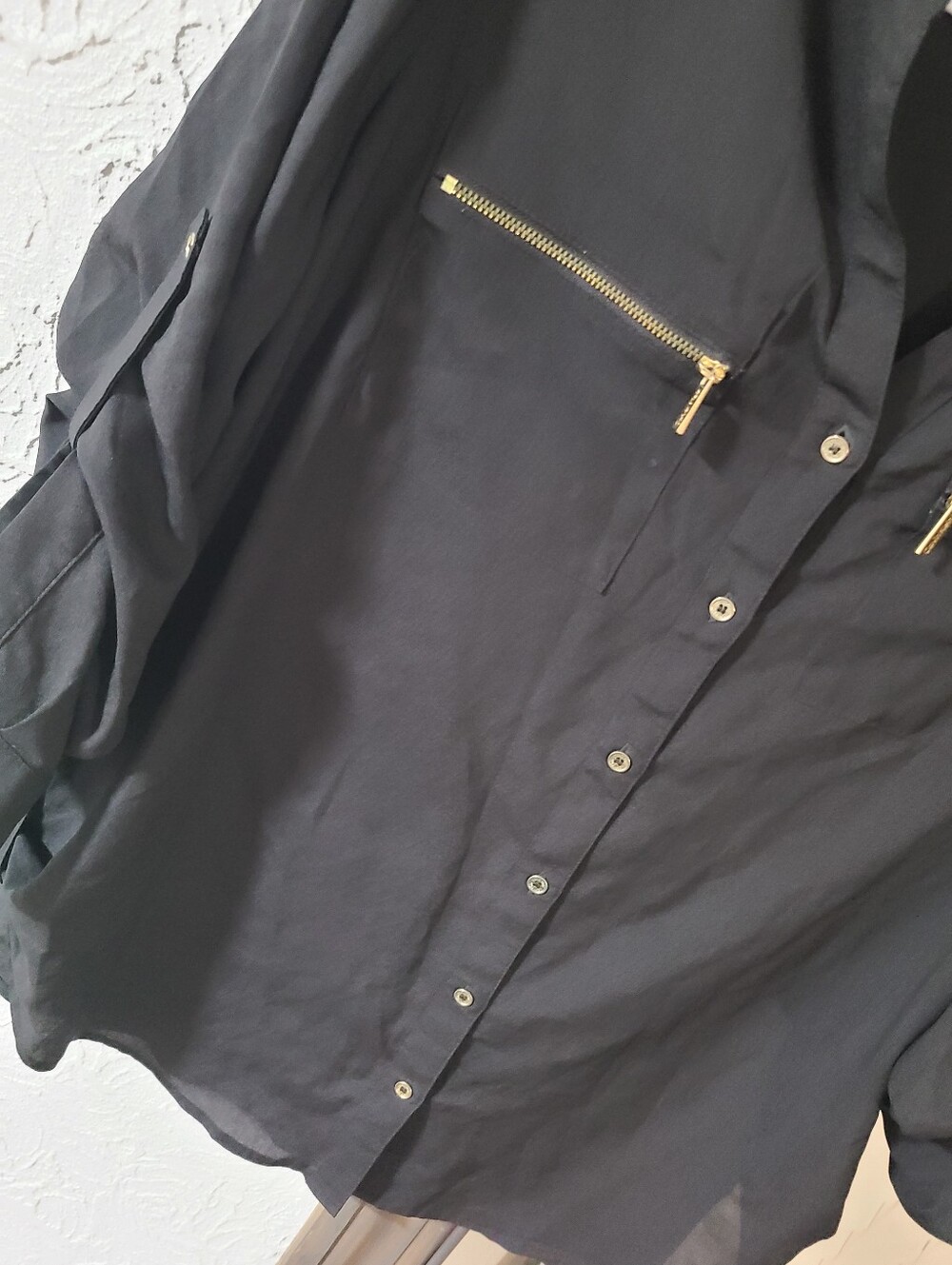 Calvin Klein Black roll-sleeve utility Button-Front Shirt Gold Zipper Accents - Picture 10 of 16